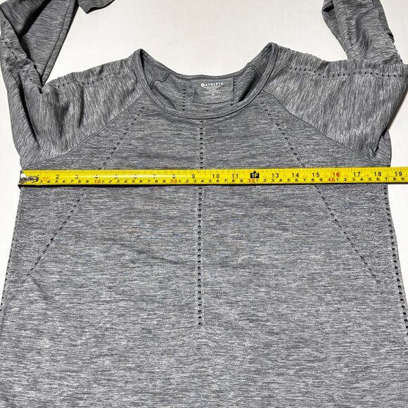 Athleta Gray Long Sleeve Perforated Top Medium Lightweight Activewear Stretchy - Picture 8 of 10